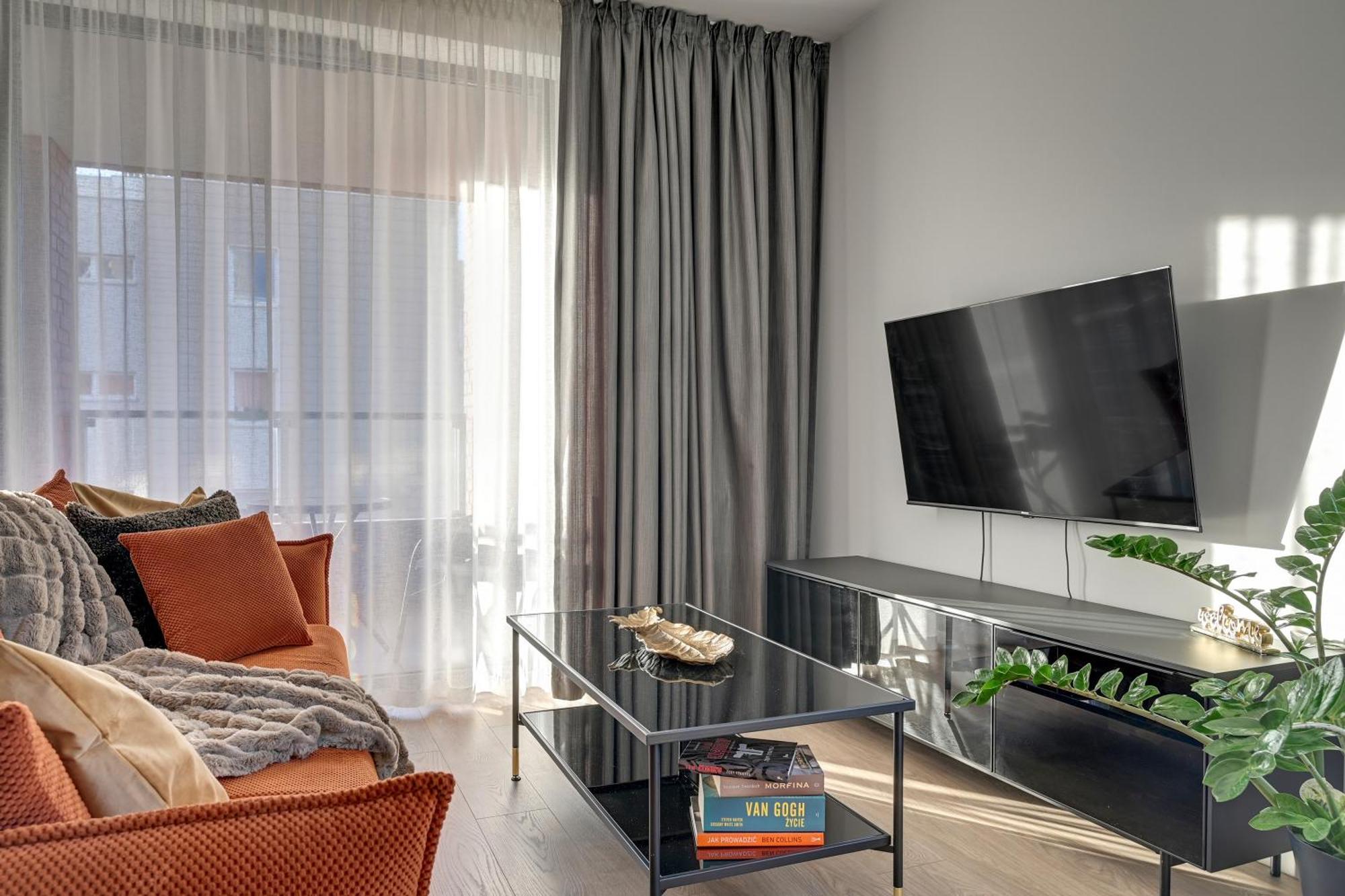 Scala 60K City Center Apartments With Parking By Lion Apartments 그단스크 외부 사진