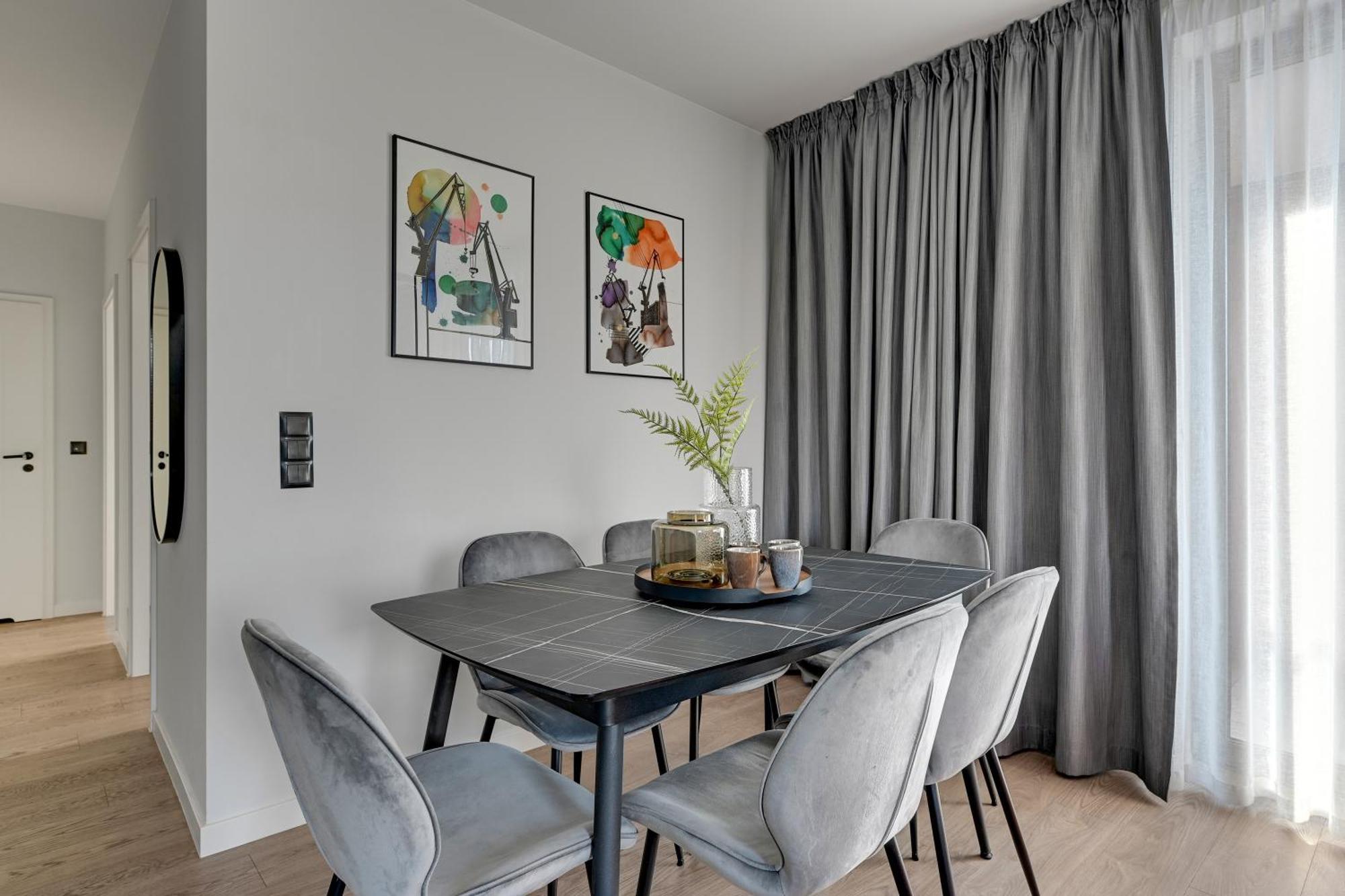 Scala 60K City Center Apartments With Parking By Lion Apartments 그단스크 외부 사진