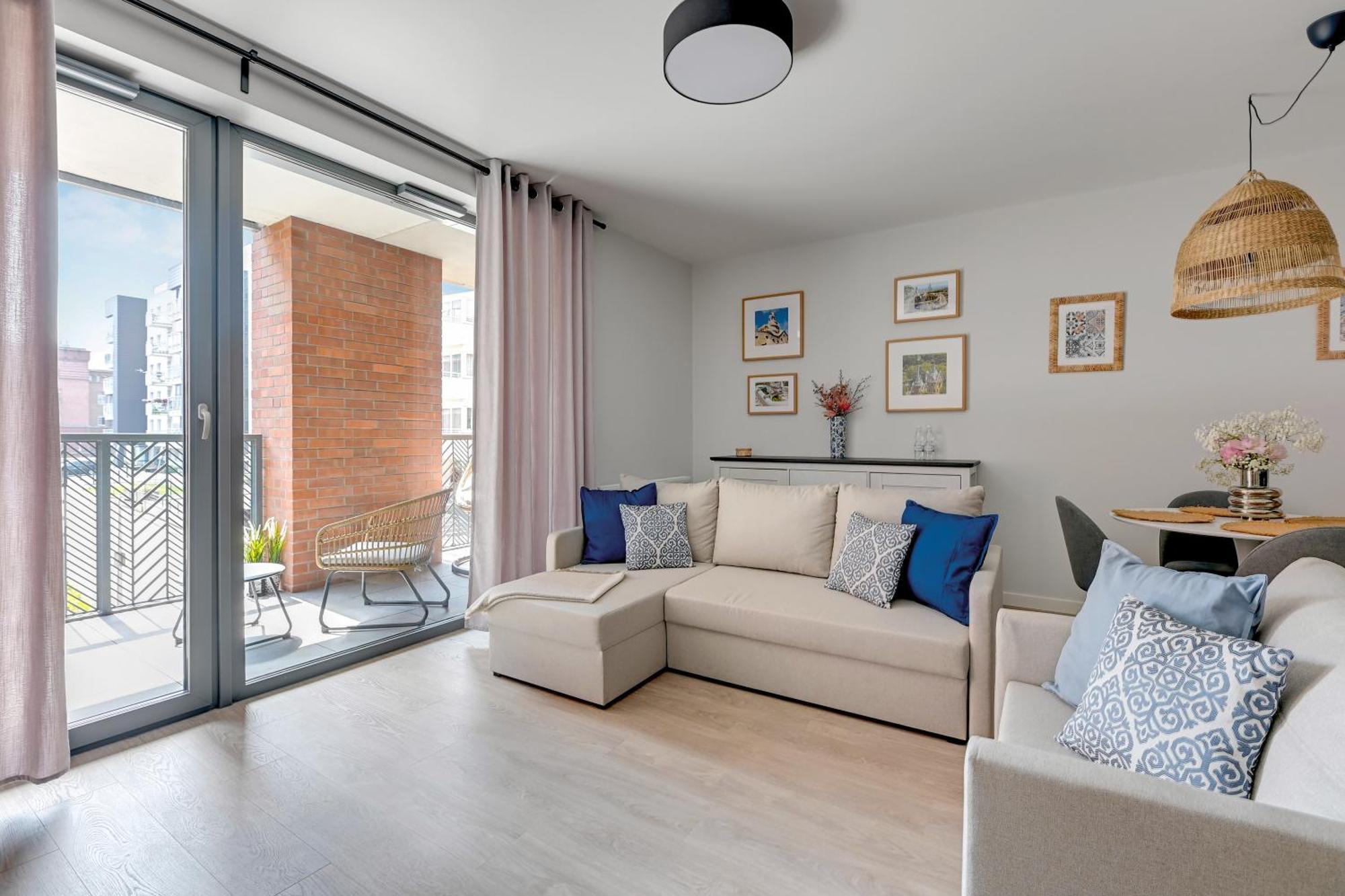 Scala 60K City Center Apartments With Parking By Lion Apartments 그단스크 외부 사진
