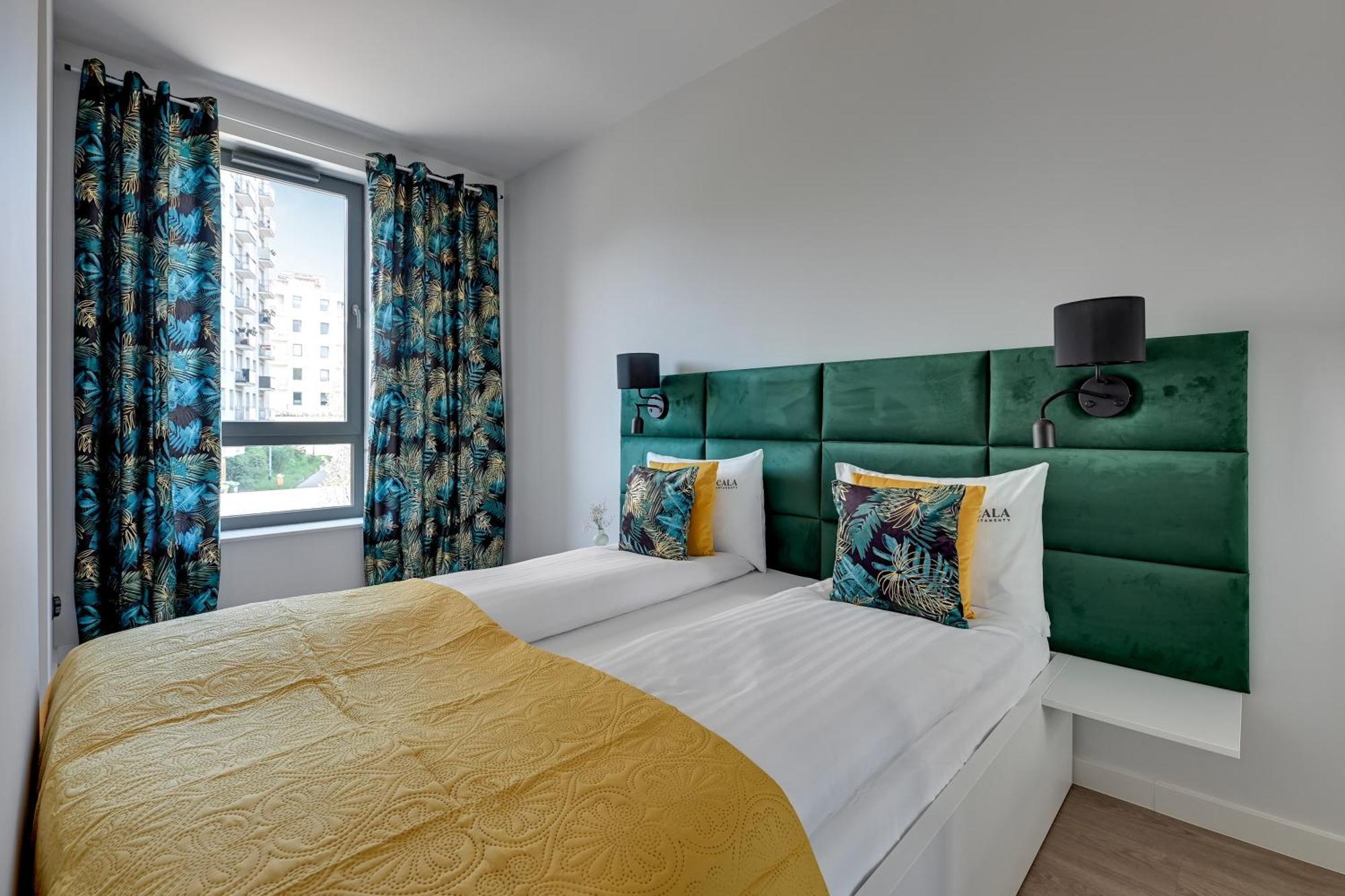 Scala 60K City Center Apartments With Parking By Lion Apartments 그단스크 외부 사진