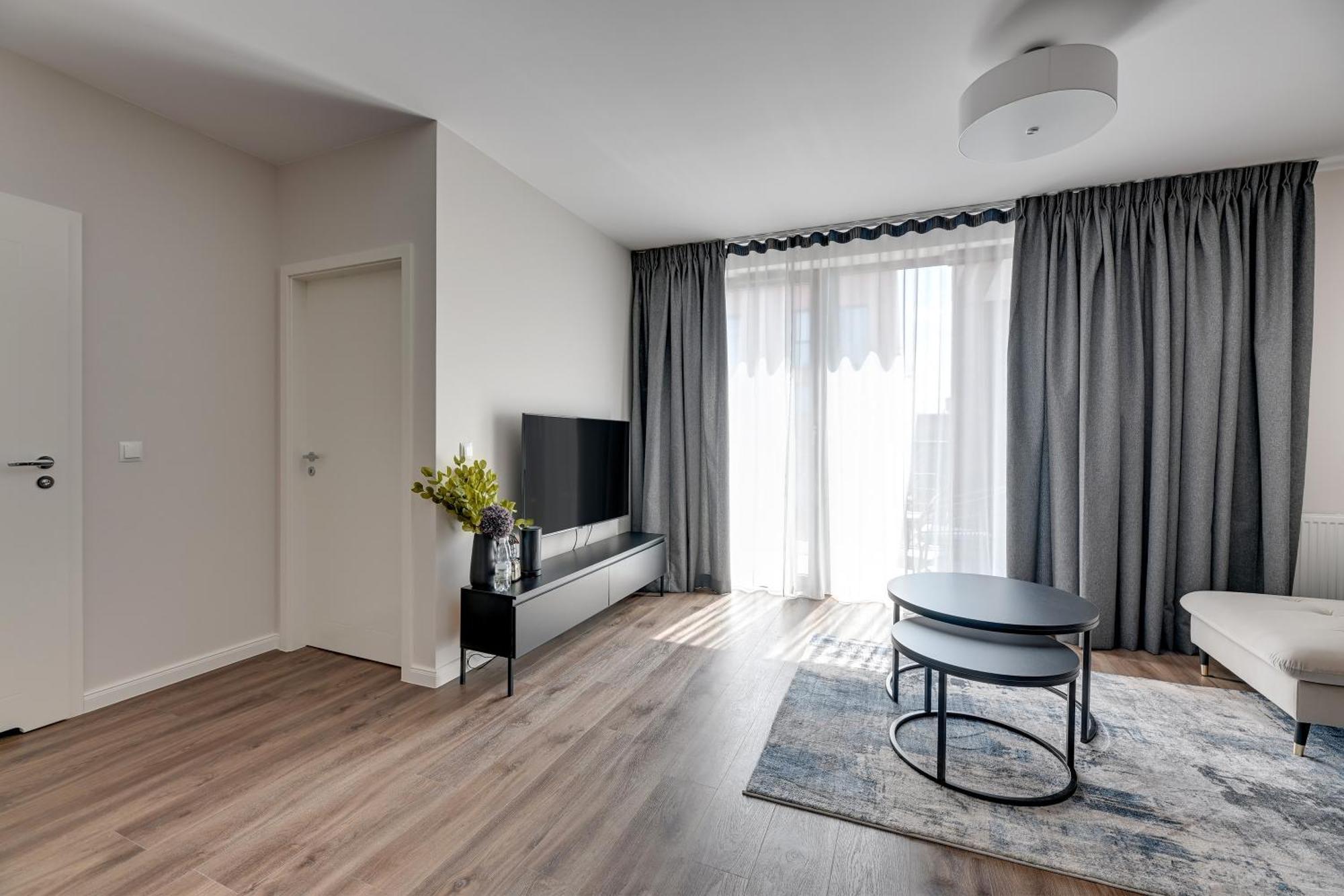 Scala 60K City Center Apartments With Parking By Lion Apartments 그단스크 외부 사진