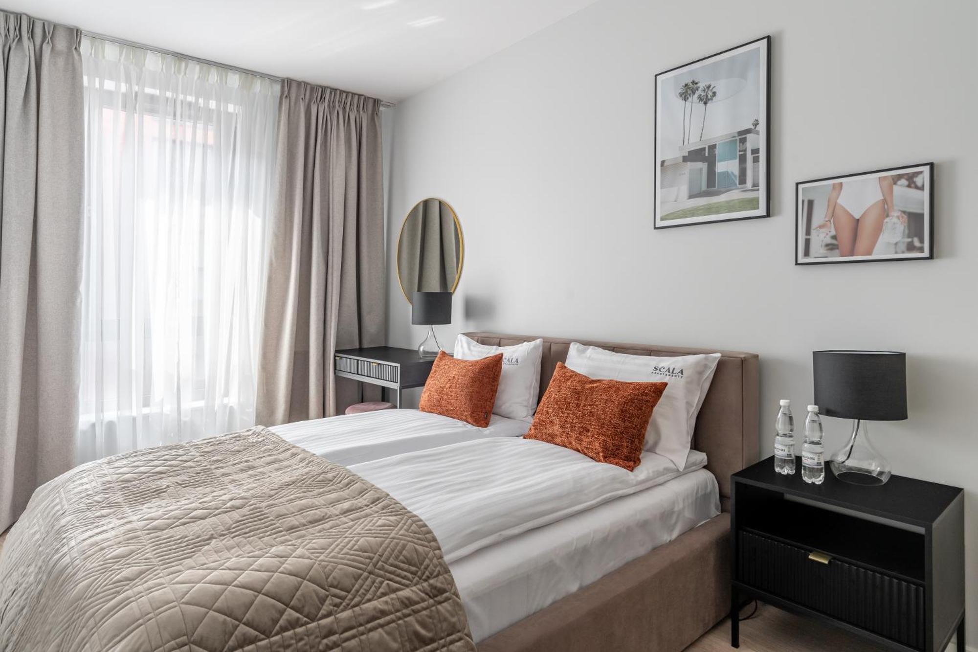Scala 60K City Center Apartments With Parking By Lion Apartments 그단스크 외부 사진